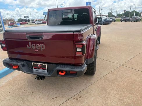 Used 2021 Jeep Gladiator Mojave AWD/4WD image 15