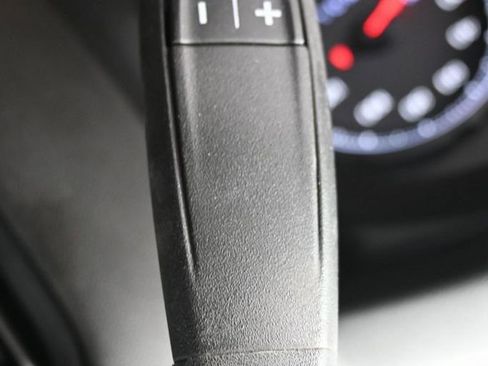 Used 2022 Chevrolet Silverado 2500 Custom w/ Custom Value Package image 21