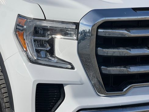 Used 2020 GMC Sierra 1500 SLE w/ SLE Value Package image 41