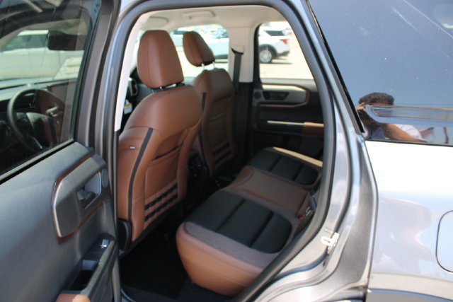 New 2026 Ford Bronco Sport Outer Banks w/ Outer Banks Tech Package+ AWD/4WD image 9