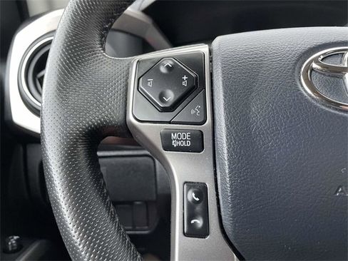 Used 2020 Toyota Tacoma SR5 image 25