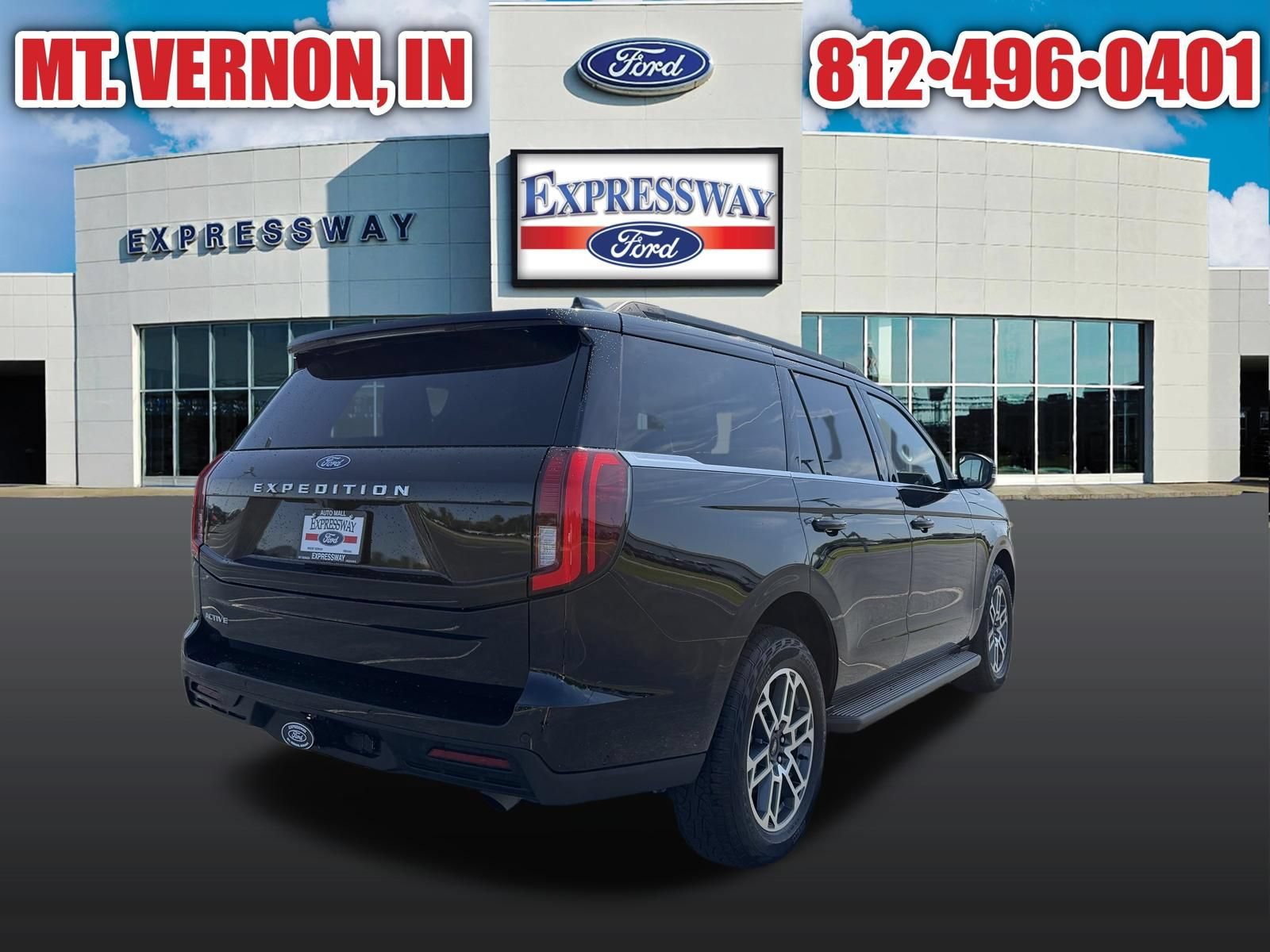 Used 2025 Ford Expedition Active AWD/4WD image 6