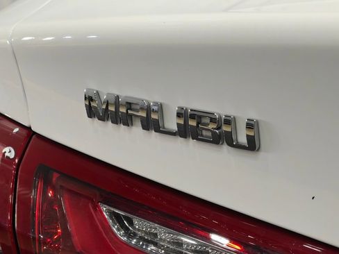 Used 2022 Chevrolet Malibu LT image 44