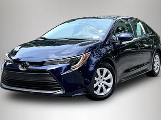 Used 2024 Toyota Corolla LE FWD video 1