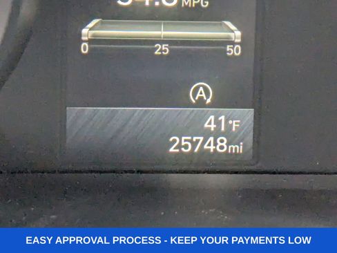 Used 2021 Hyundai Elantra SE image 42