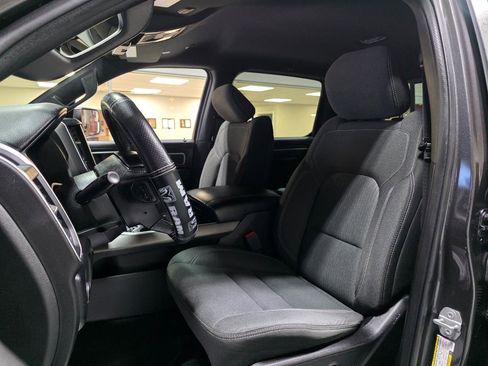 Used 2019 RAM 1500 Big Horn image 15