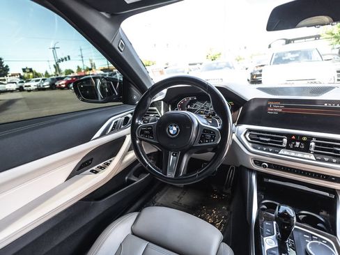 Used 2023 BMW 430i xDrive Convertible w/ M Sport Package AWD/4WD image 29