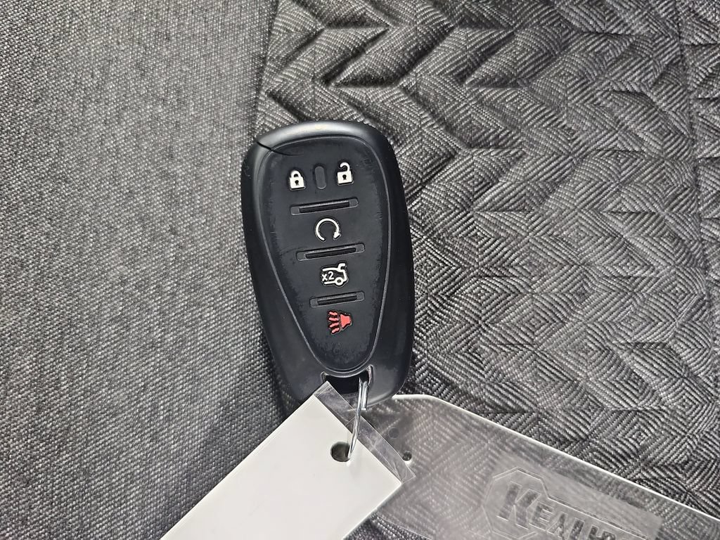 Certified 2024 Chevrolet Equinox LT w/ LPO, Floor Liner Package FWD image 40