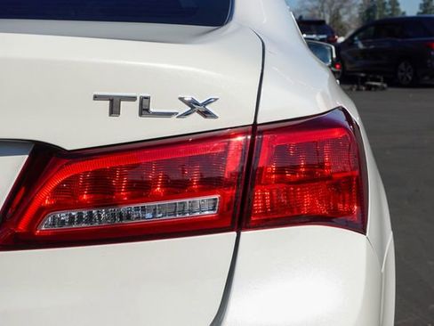 Used 2020 Acura TLX image 7