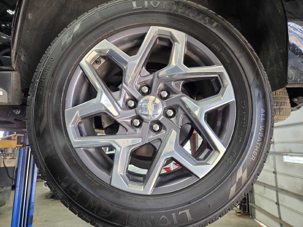 Used 2020 Chevrolet Tahoe Premier RWD image 4