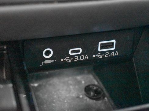 Used 2023 Subaru Outback Onyx Edition image 22