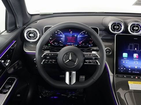 New 2026 Mercedes-Benz GLC 300 image 3