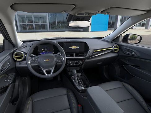New 2026 Chevrolet Trax ACTIV w/ Driver Confidence Package image 15