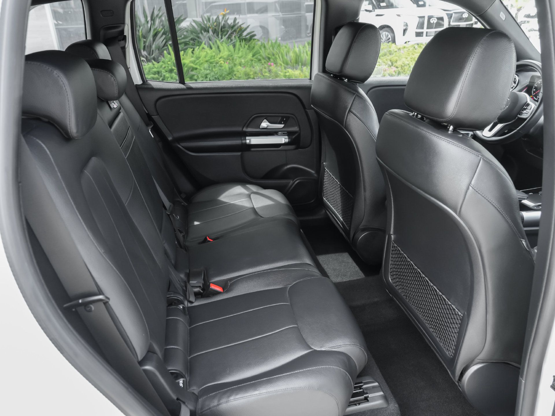 Used 2022 Mercedes-Benz GLB 250 image 37