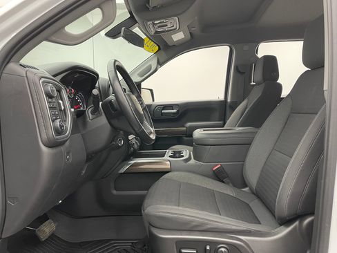 Used 2021 Chevrolet Silverado 1500 LT Trail Boss w/ Convenience Package II AWD/4WD image 16