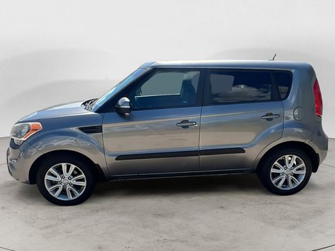 Used 2013 Kia Soul + image 3