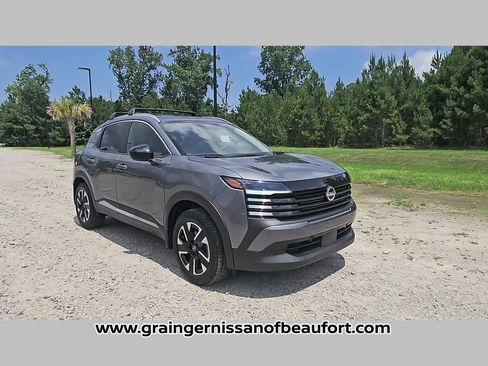 Used 2026 Nissan Kicks SV w/ SV Premium Package AWD/4WD image 27