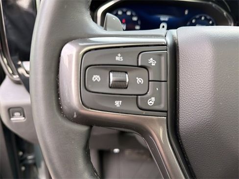 Used 2025 Chevrolet Silverado 1500 ZR2 w/ Technology Package image 18