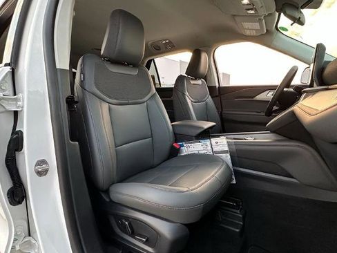 New 2026 Ford Explorer Active w/ Active Comfort Package image 28