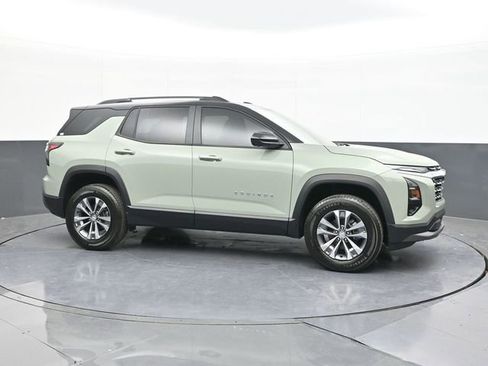 New 2026 Chevrolet Equinox LT w/ Convenience Package II image 19