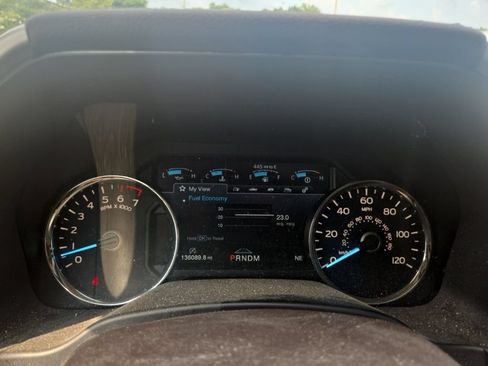 Used 2019 Ford F150 Lariat w/ Equipment Group 502A Luxury RWD image 25