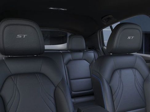 New 2025 Buick Envista Sport Touring w/ Advanced Safety Package image 24