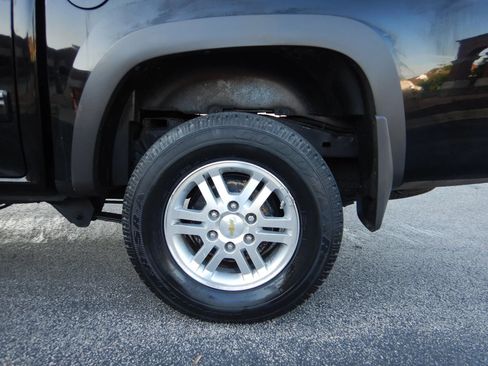 Used 2010 Chevrolet Colorado LT AWD/4WD image 29