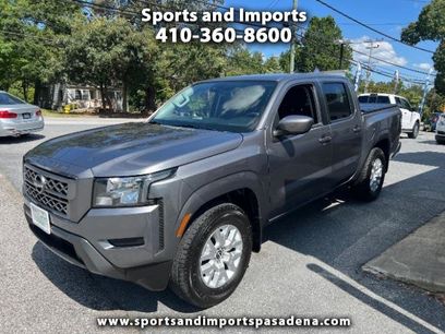 Used 2022 Nissan Frontier SV w/ Technology Package