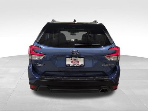 Used 2024 Subaru Forester Premium AWD/4WD image 30