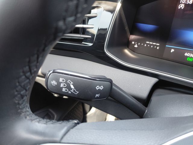 Used 2025 Volkswagen Jetta Sport FWD image 27