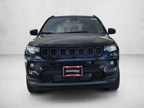New 2026 Jeep Compass Latitude image 6