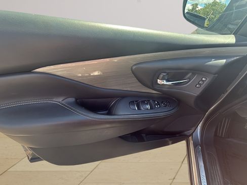 Used 2018 Nissan Murano SL AWD/4WD image 34