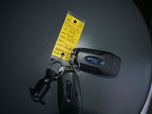 Used 2024 Ford F150 STX image 21