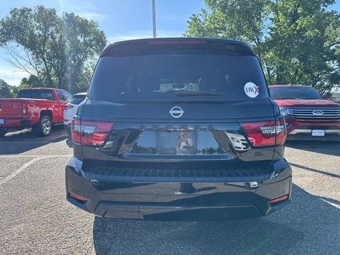 Used 2024 Nissan Armada SL w/ Midnight Edition Package AWD/4WD image 5