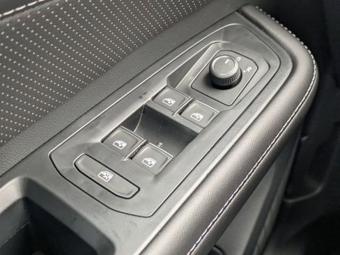 New 2026 Volkswagen Atlas SE FWD image 25