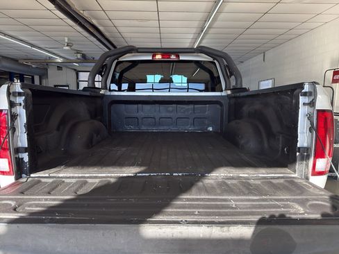 Used 2018 RAM 1500 Express image 25