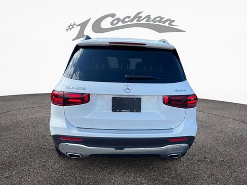 New 2026 Mercedes-Benz GLB 250 4MATIC image 6