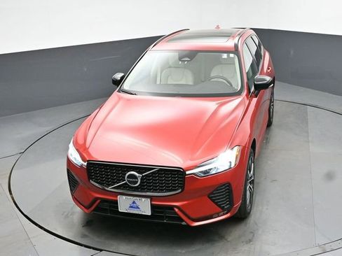 Used 2024 Volvo XC60 B5 Plus w/ Protection Package Premier AWD/4WD image 46