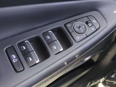 Used 2023 Hyundai Santa Fe Limited AWD/4WD image 21