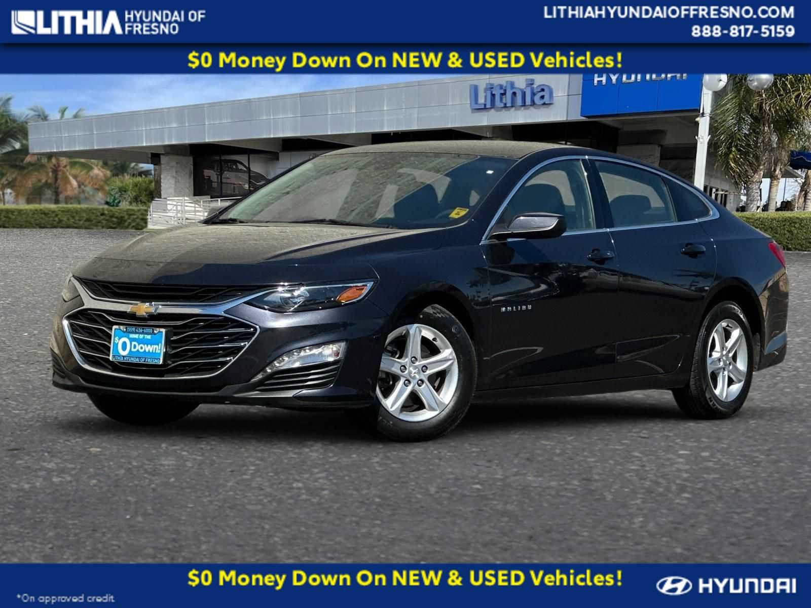 Used 2023 Chevrolet Malibu LT FWD image 1