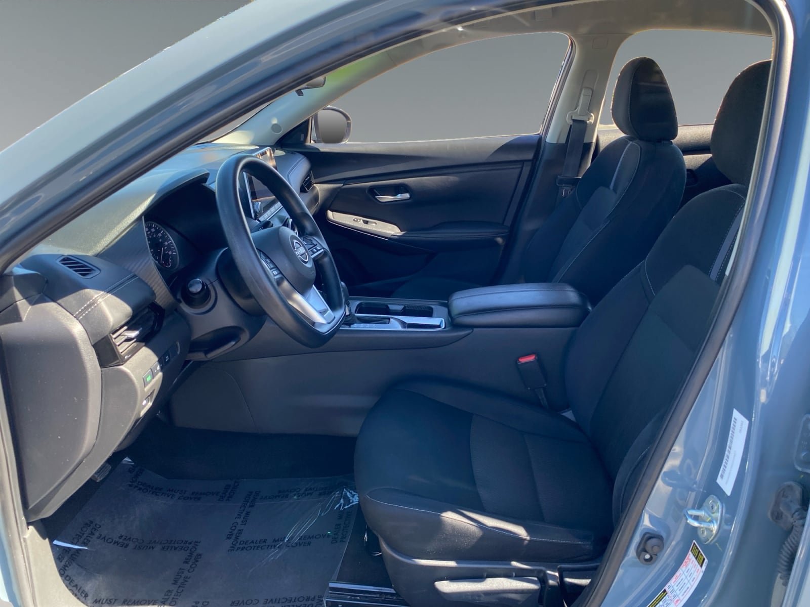 Used 2024 Nissan Sentra SV FWD image 9