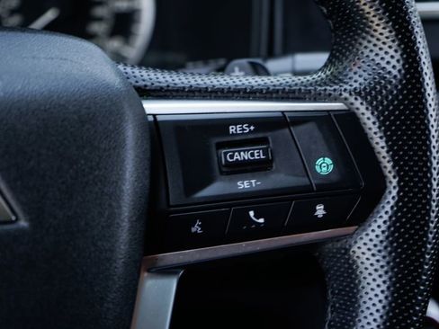 Used 2022 Mitsubishi Outlander SEL FWD image 24