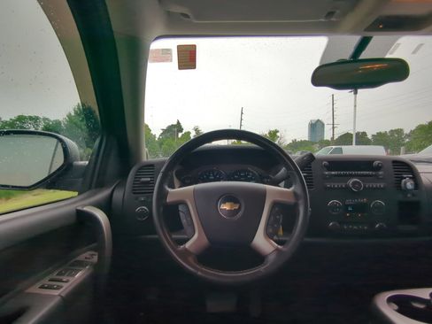 Used 2011 Chevrolet Silverado 1500 LT w/ All-Star Edition AWD/4WD image 15