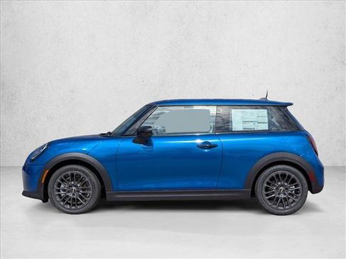 Used 2025 MINI Cooper S image 5