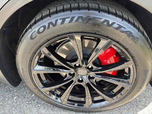 Used 2022 Tesla Model Y Performance image 9