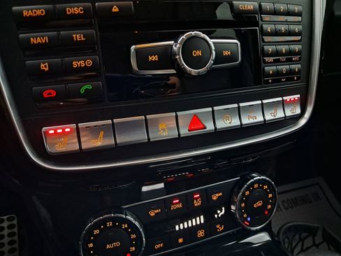 Used 2016 Mercedes-Benz G 550 image 24