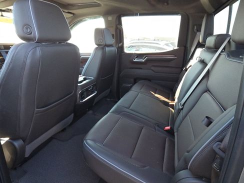 Certified 2025 GMC Sierra 1500 Denali w/ Denali Reserve Package image 15