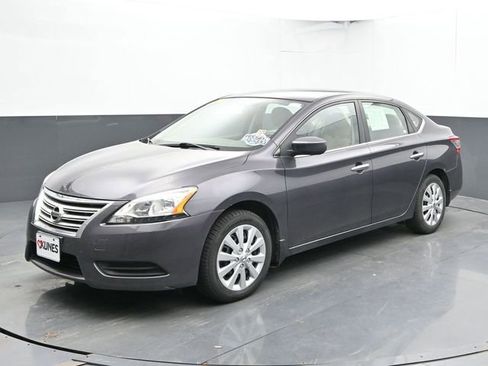 Used 2014 Nissan Sentra S FWD image 5