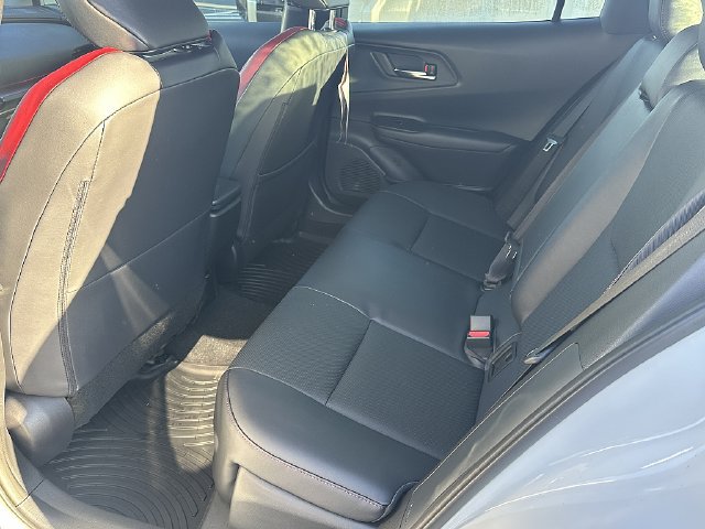 New 2026 Toyota Prius Plug-In Hybrid FWD image 15