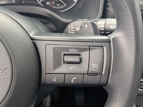 Used 2023 Nissan Rogue S FWD image 24